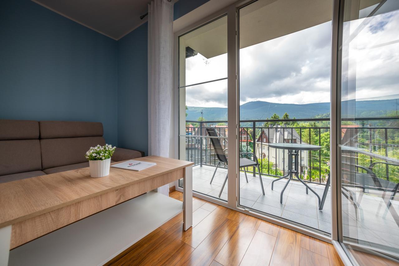 Rentplanet- Apartamenty Poezja - Dworcowa Шклярска Поремба Екстериор снимка
